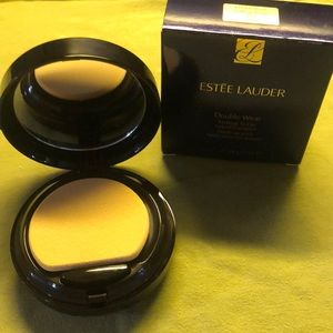 ESTEE LAUDER Double Wear pebble 3c2